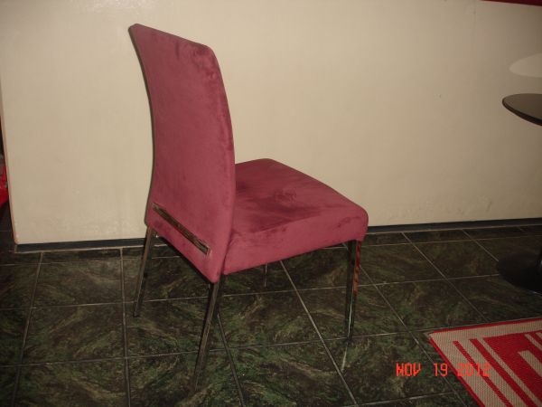 Cadeiras ref: 01